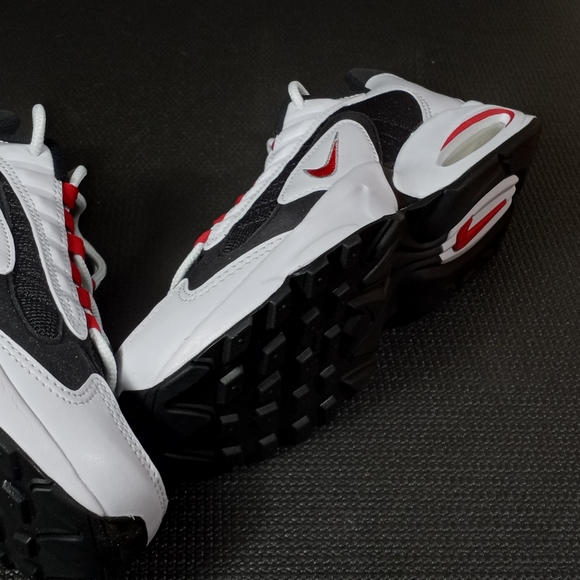 Nike Air Max Triax [CD2053-105] Men Casual - Picture 3 of 10